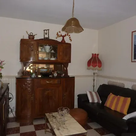 Savignac-les-ormeaux, 4 Pieces, 6 Personnes - Fr-1-419-137 Savignac-les-Ormeaux